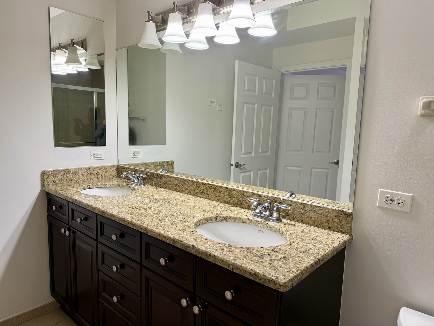 455 W Wood Street #212, Palatine, IL 60067