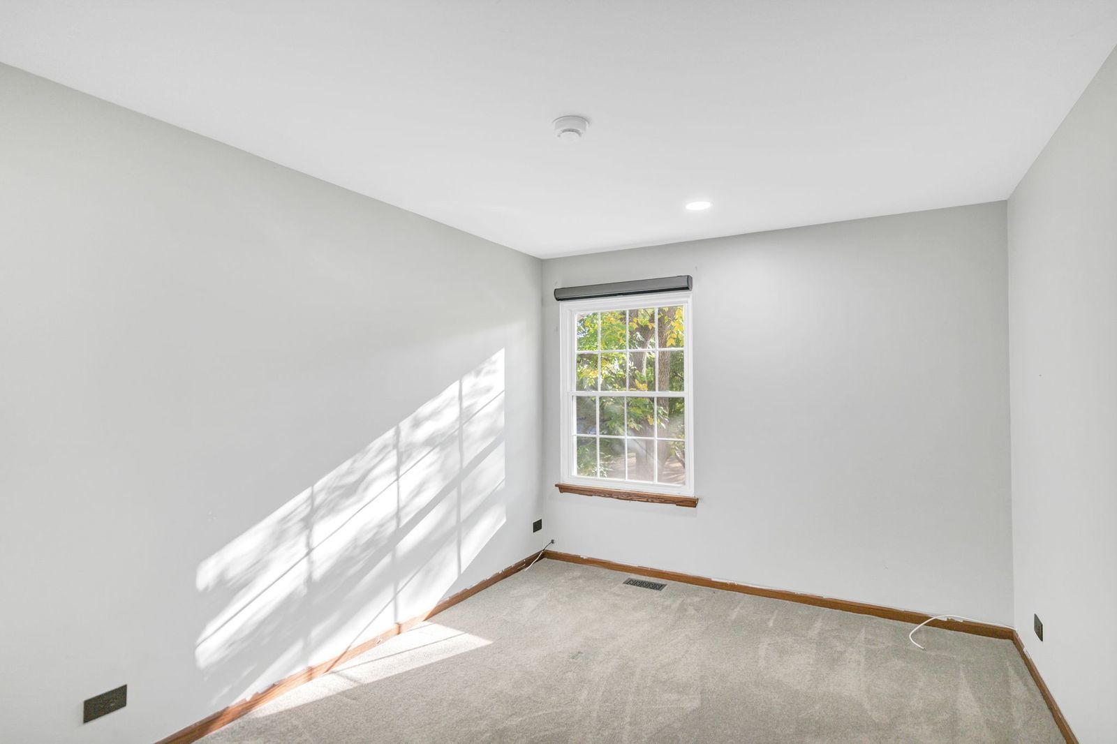 2116 Glasgow Court #2116, Hanover Park, IL 60133