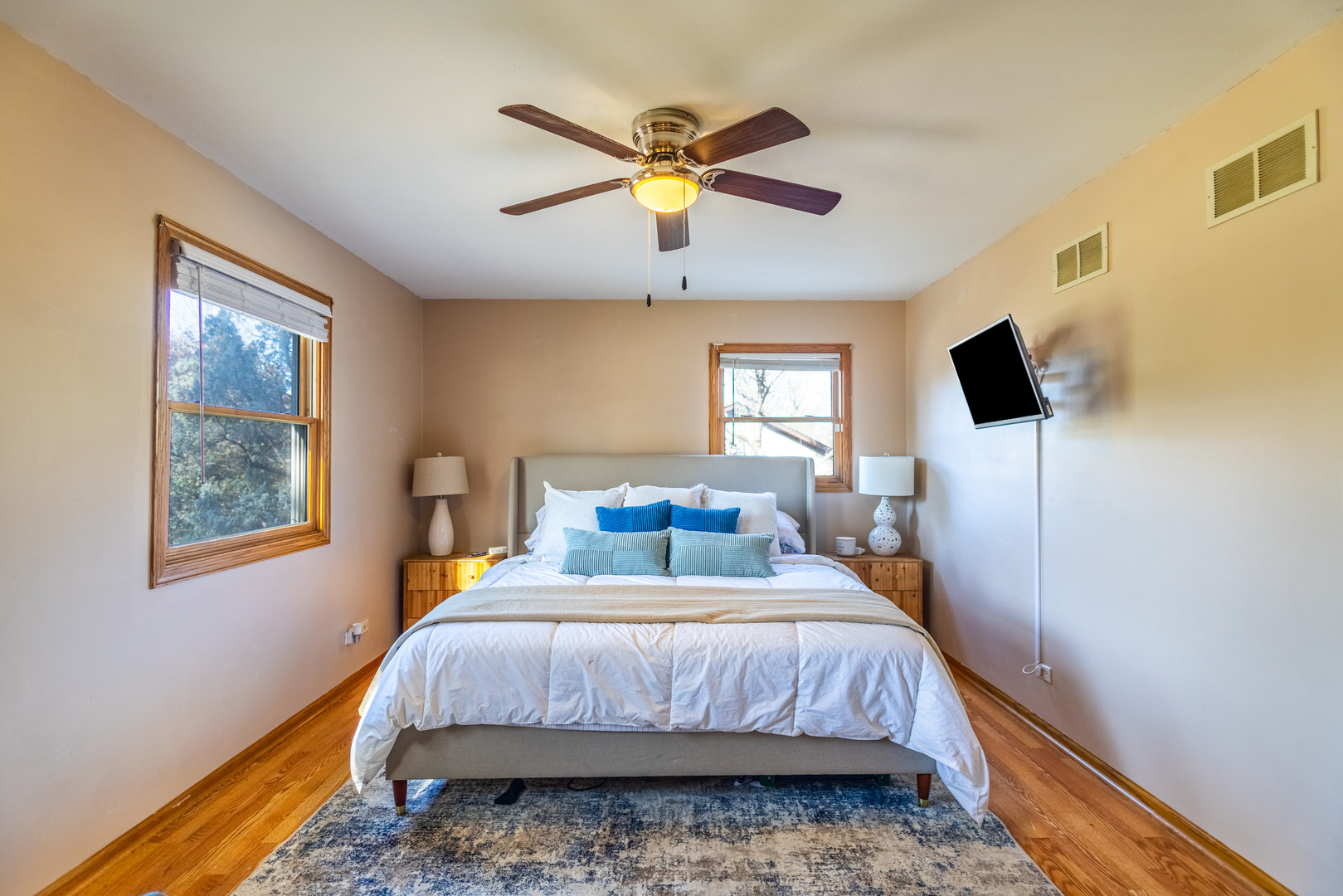 35211 N Randhill Drive, Ingleside, IL 60041