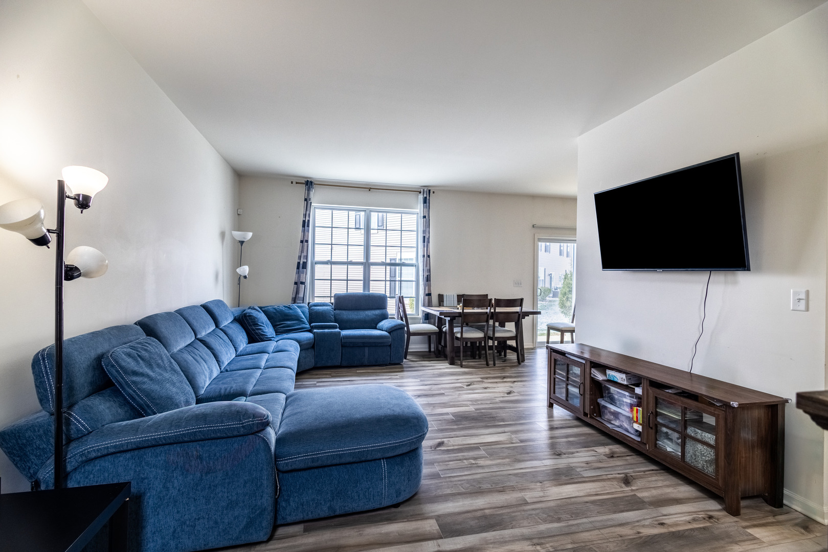 8512 Stillwater Road, Wonder Lake, IL 60097