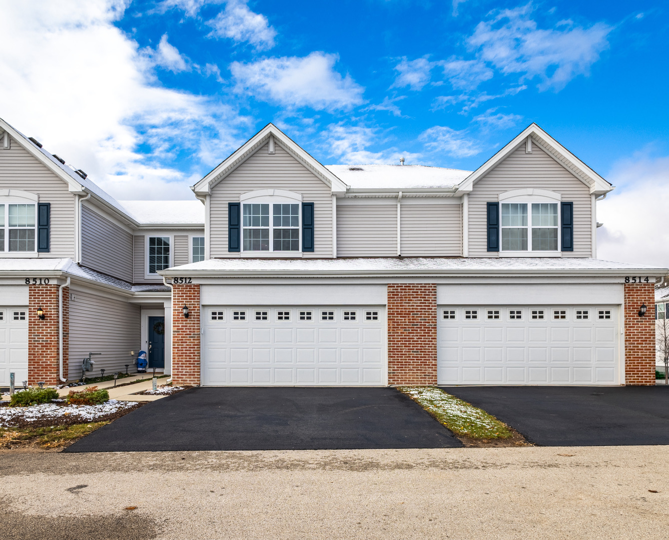 8512 Stillwater Road, Wonder Lake, IL 60097