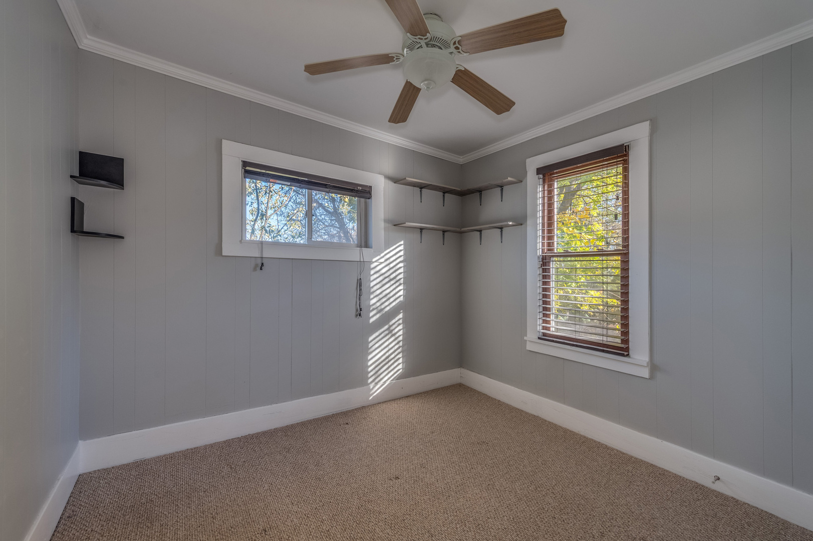 826 Kate Street, Elgin, IL 60123