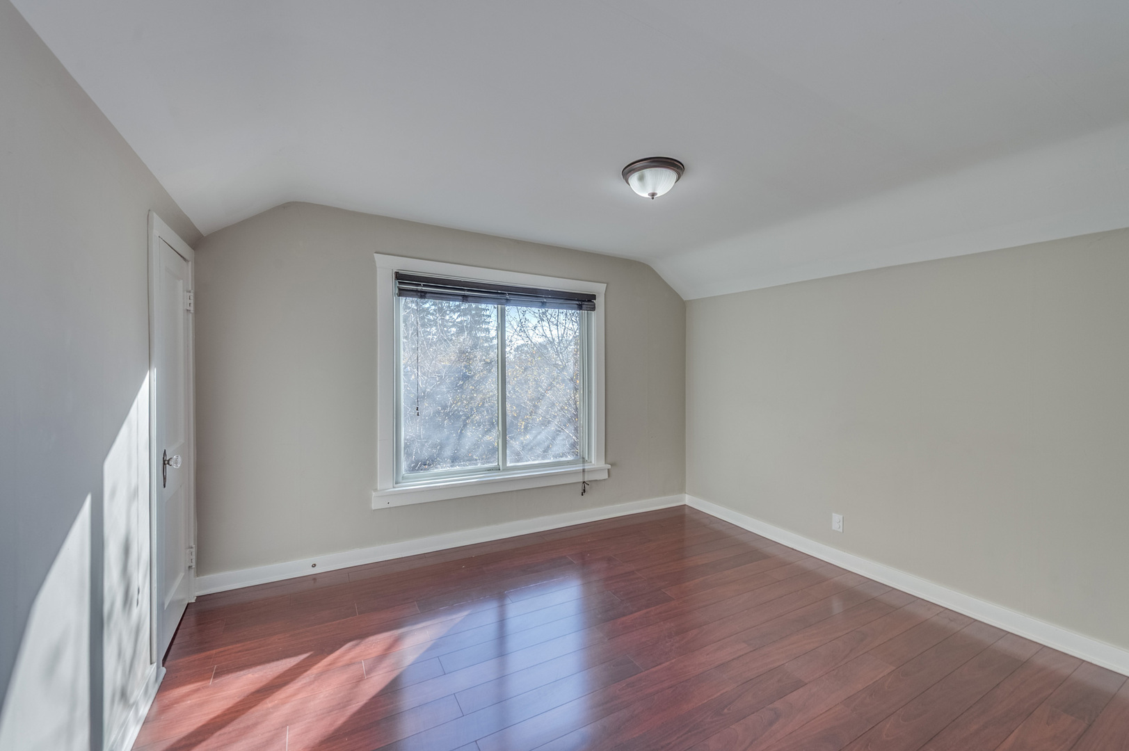 826 Kate Street, Elgin, IL 60123