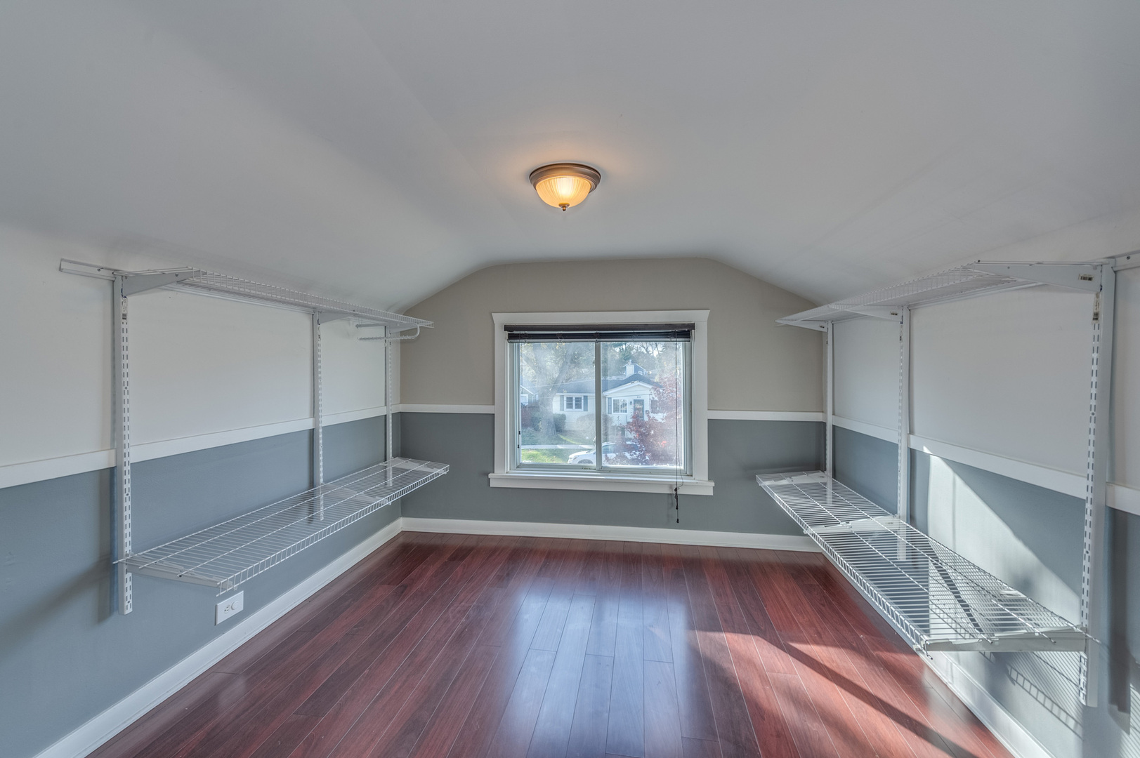 826 Kate Street, Elgin, IL 60123