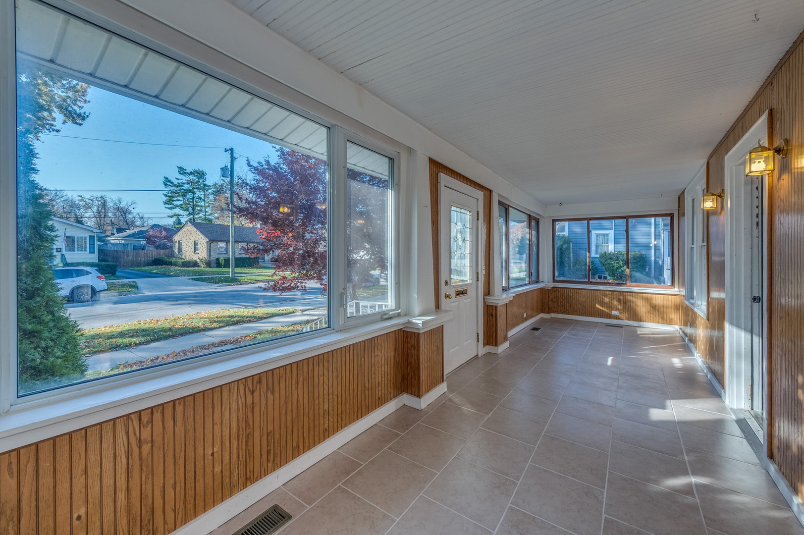 826 Kate Street, Elgin, IL 60123