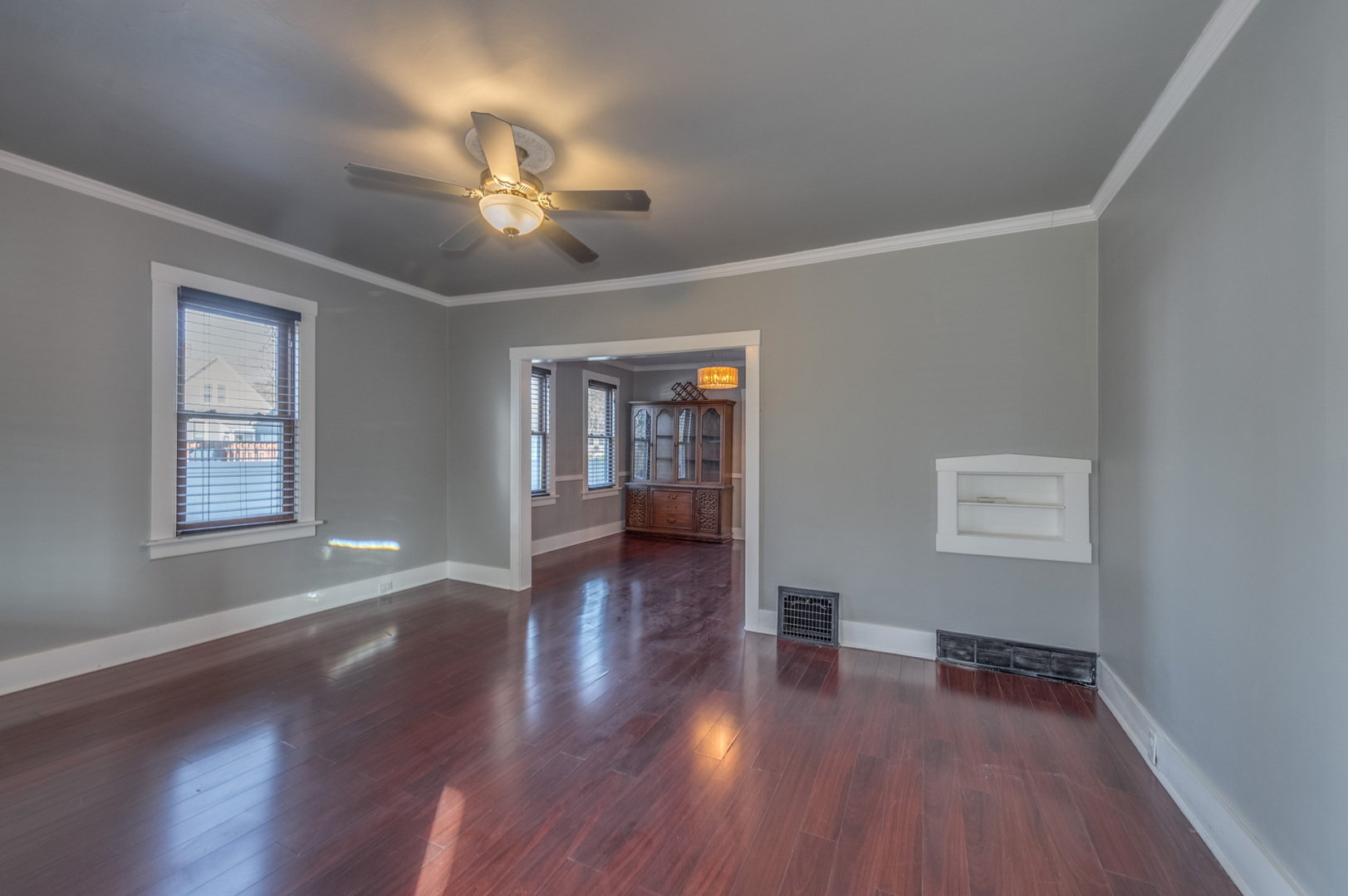 826 Kate Street, Elgin, IL 60123