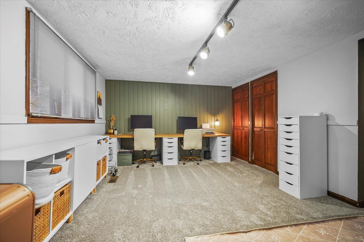 2603 Wellington Way, Bloomington, IL 61704