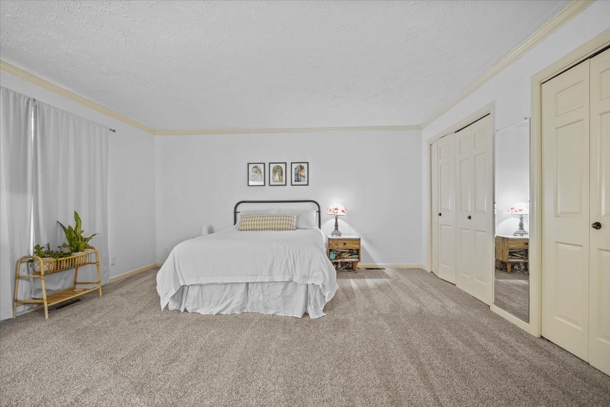 2603 Wellington Way, Bloomington, IL 61704