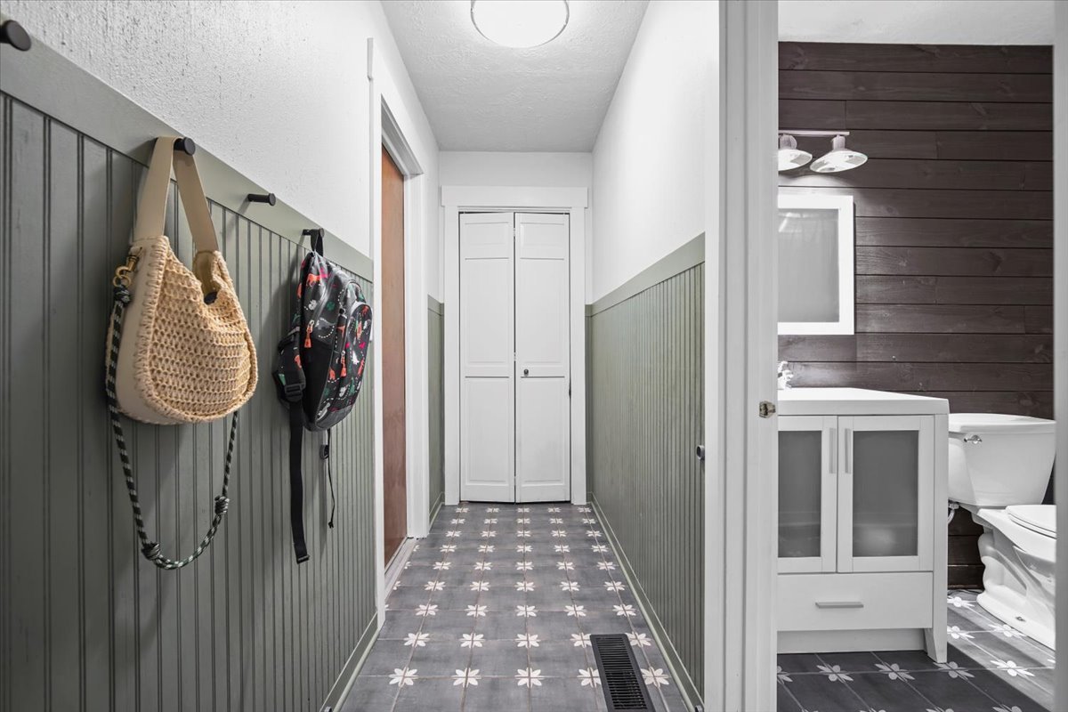 2603 Wellington Way, Bloomington, IL 61704