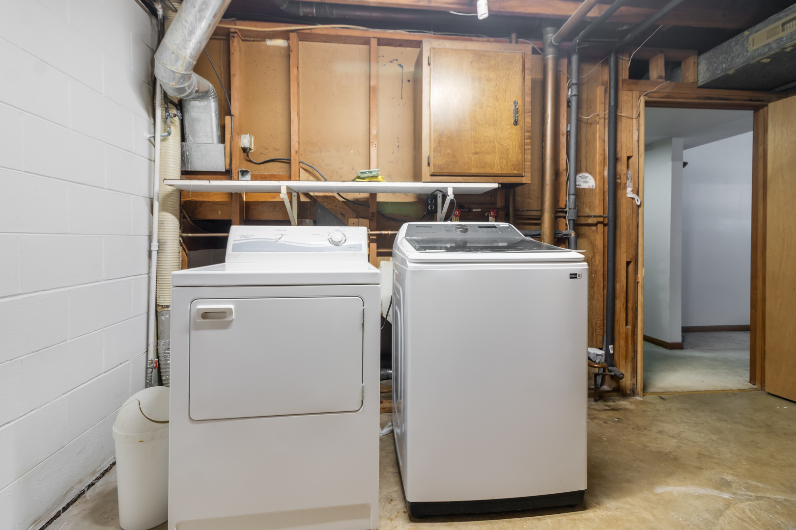 467 Arnold Avenue, Romeoville, IL 60441