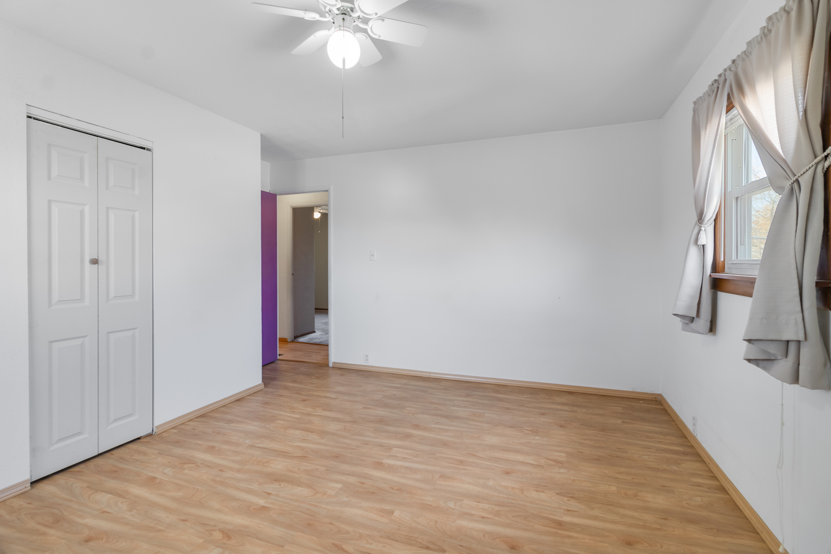 467 Arnold Avenue, Romeoville, IL 60441