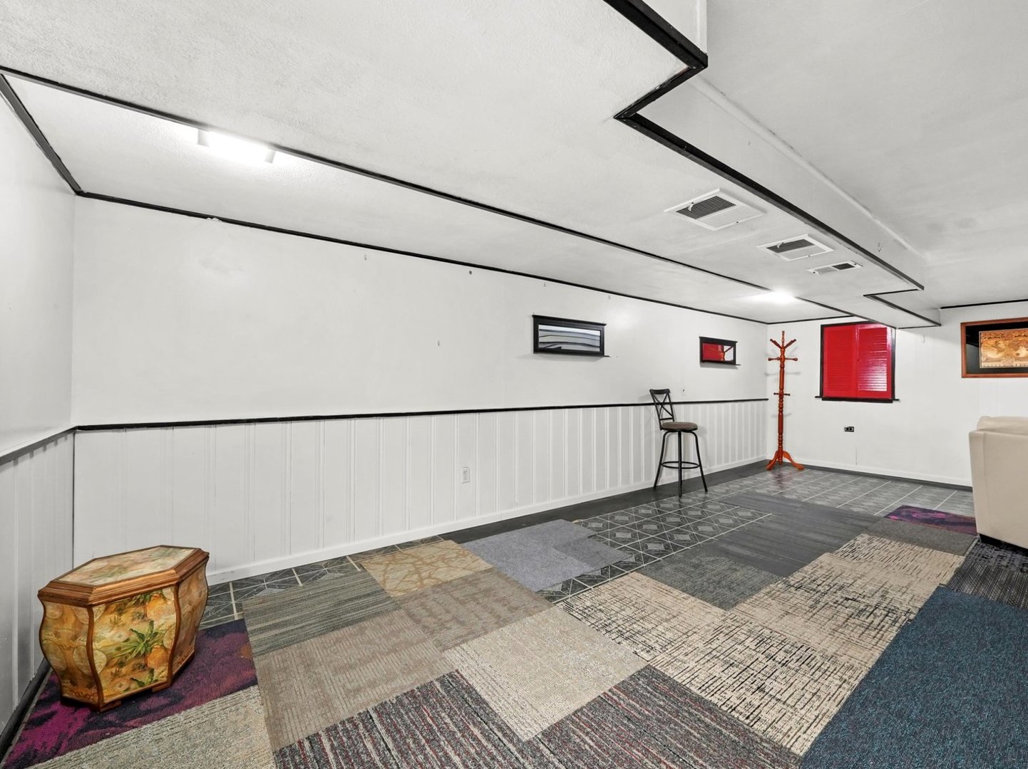 2136 Bristol Avenue, Westchester, IL 60154