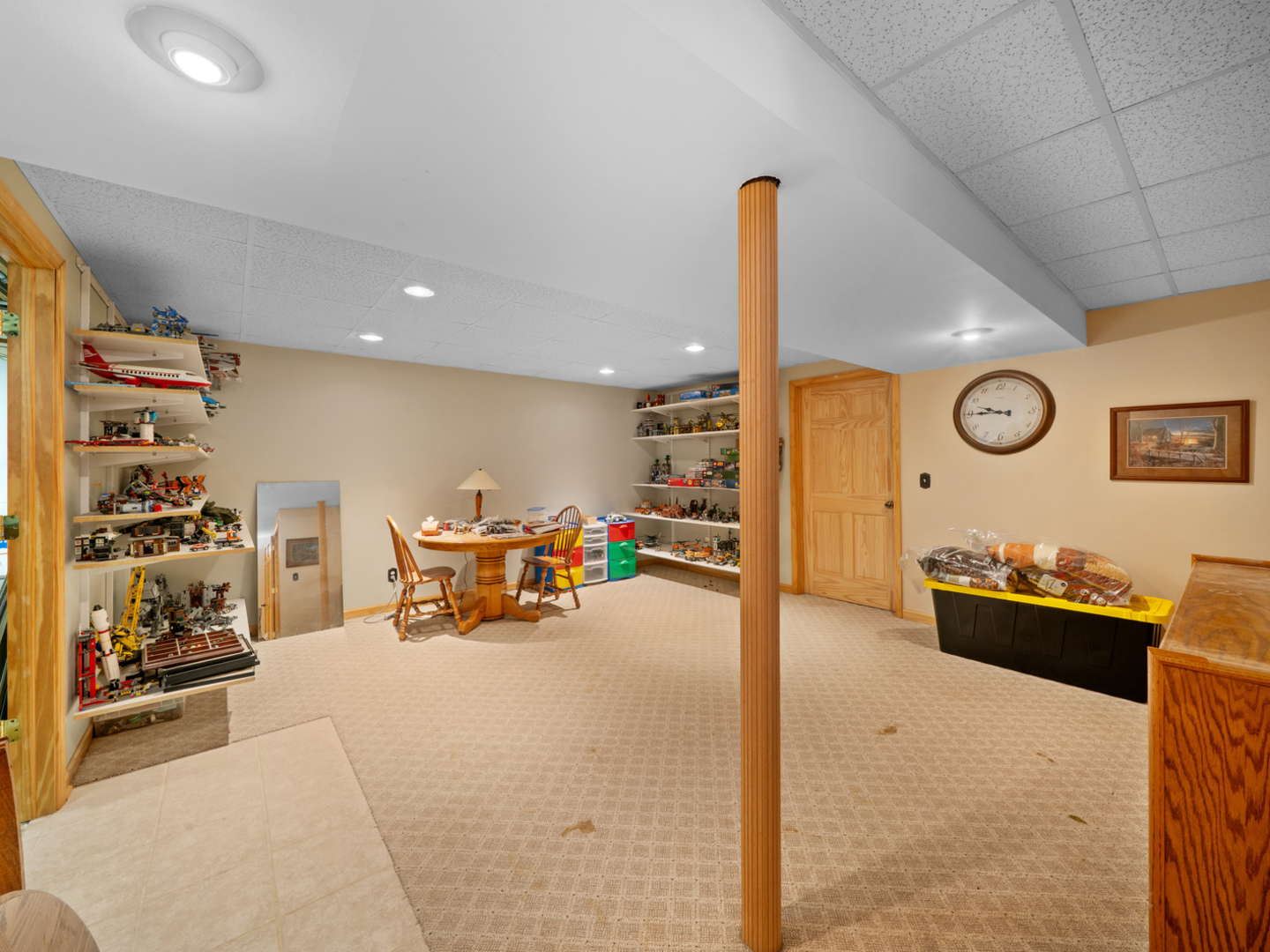 304 Sanders Court, Yorkville, IL 60560