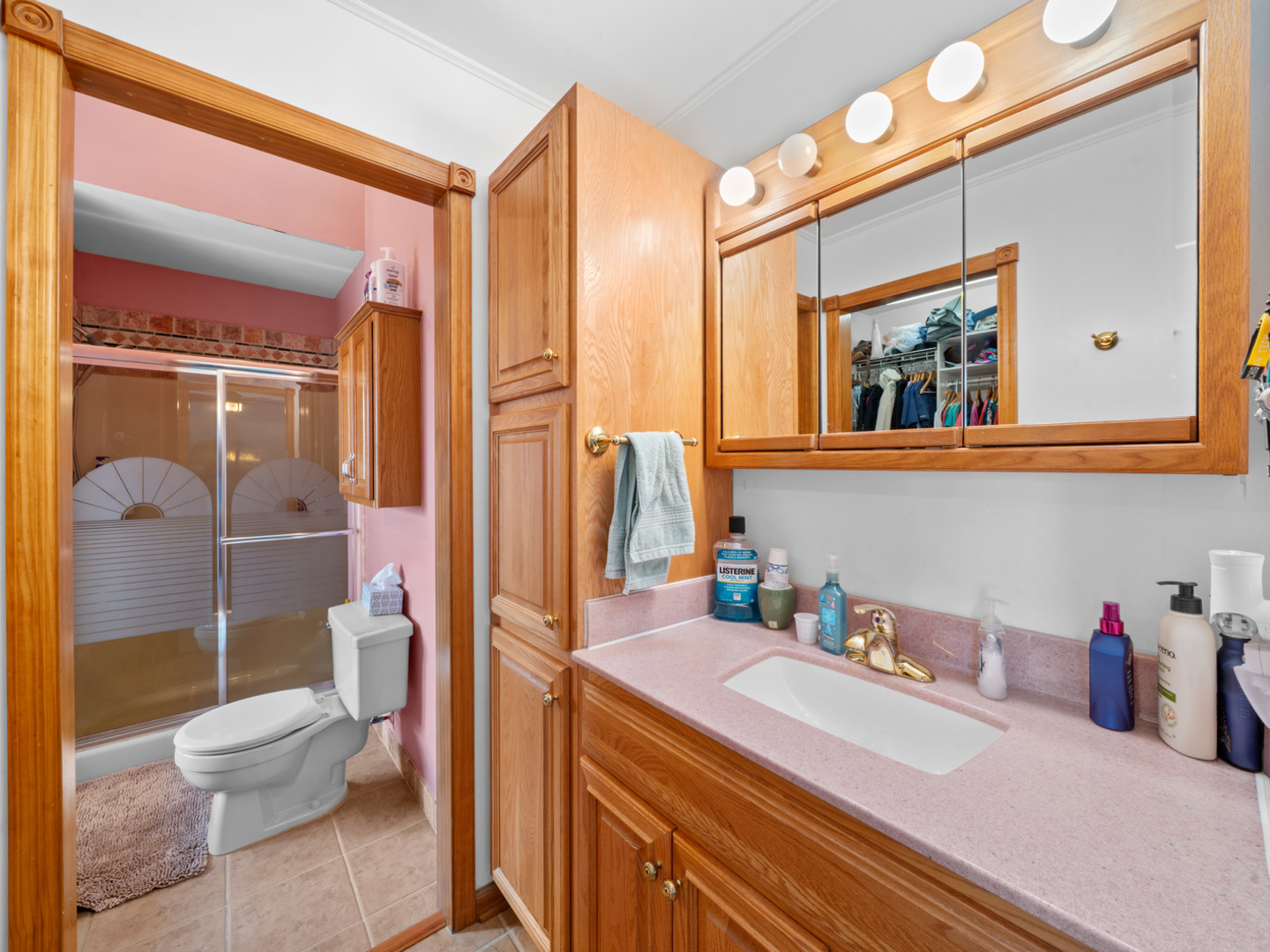 304 Sanders Court, Yorkville, IL 60560