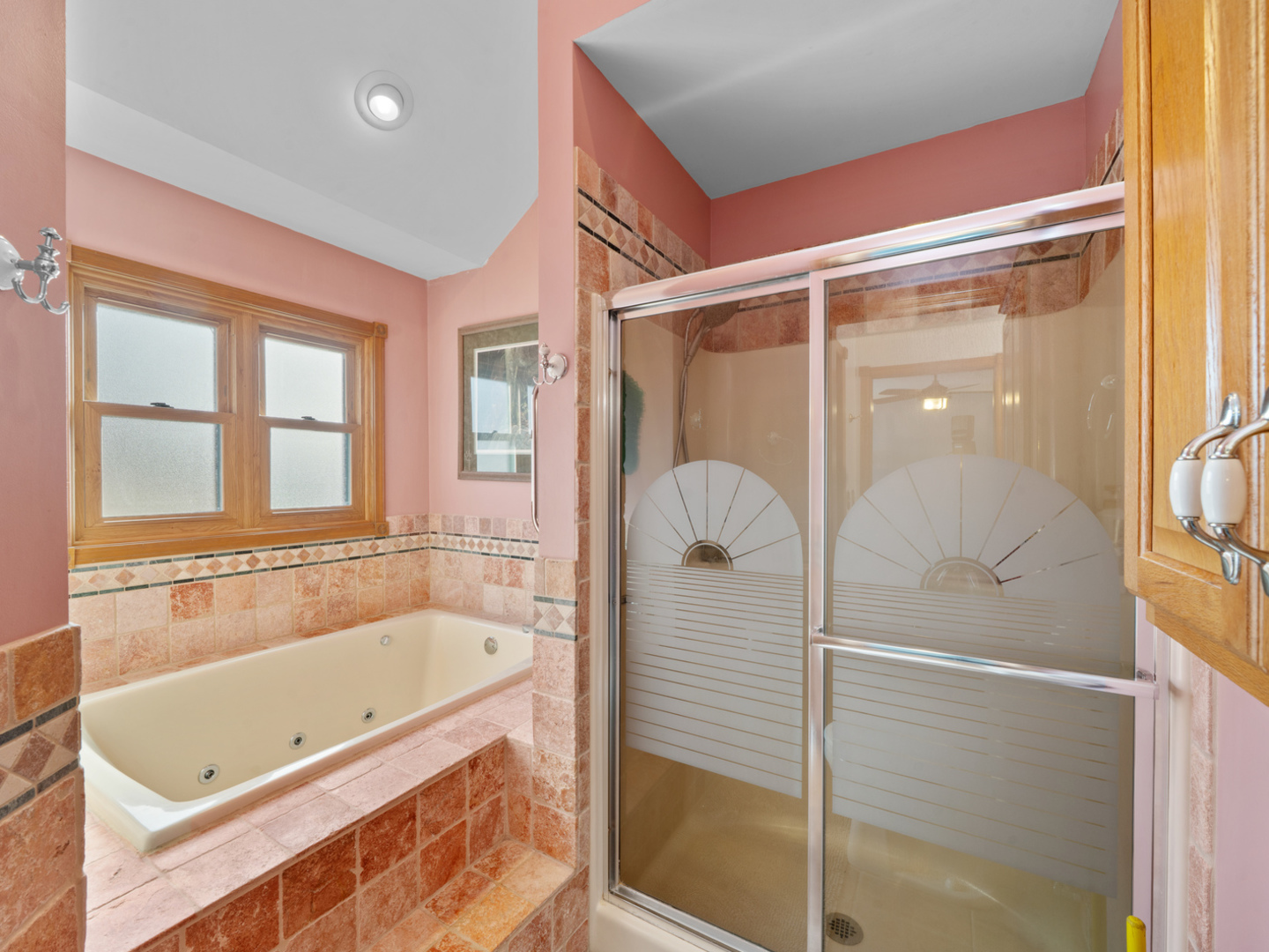 304 Sanders Court, Yorkville, IL 60560