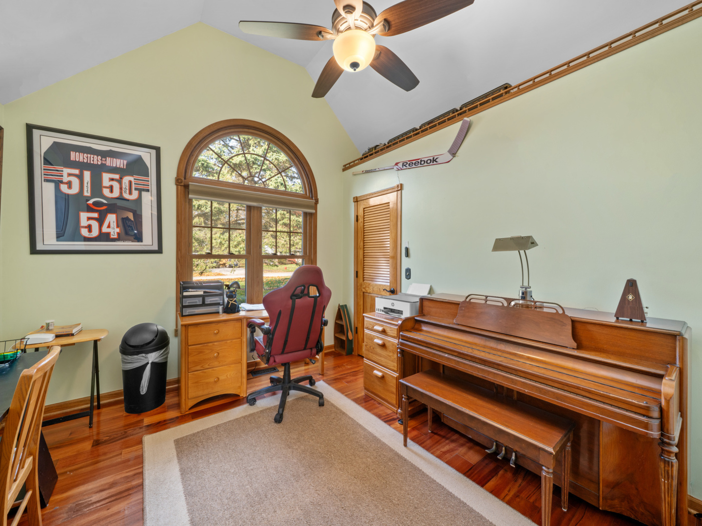 304 Sanders Court, Yorkville, IL 60560