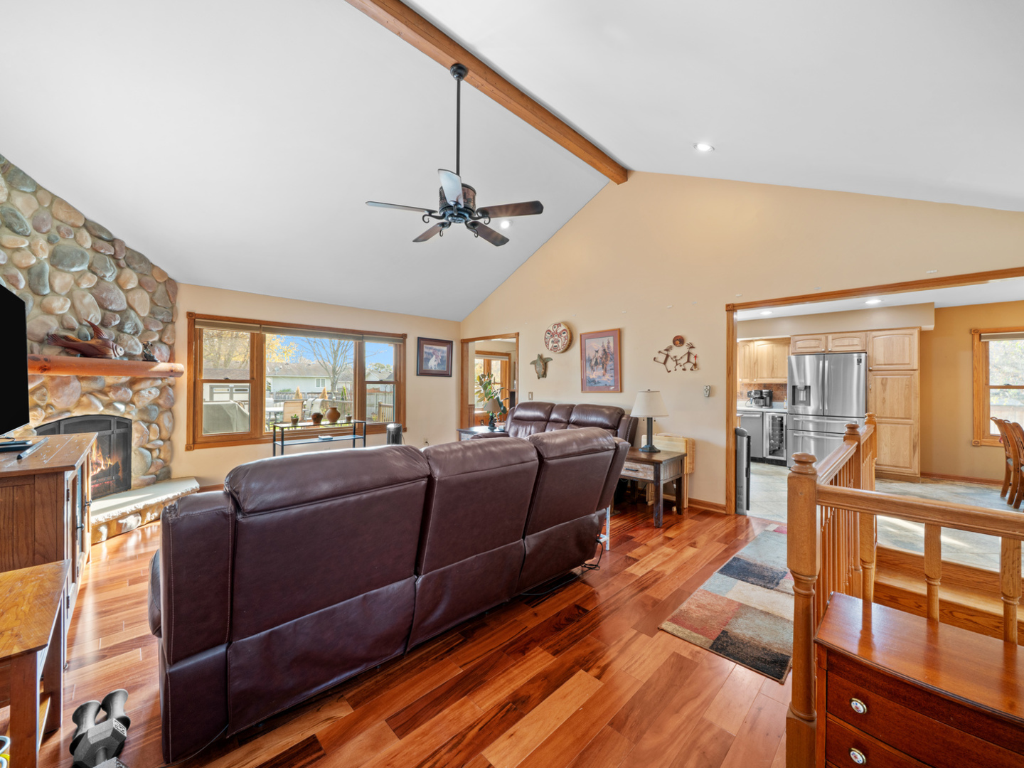 304 Sanders Court, Yorkville, IL 60560