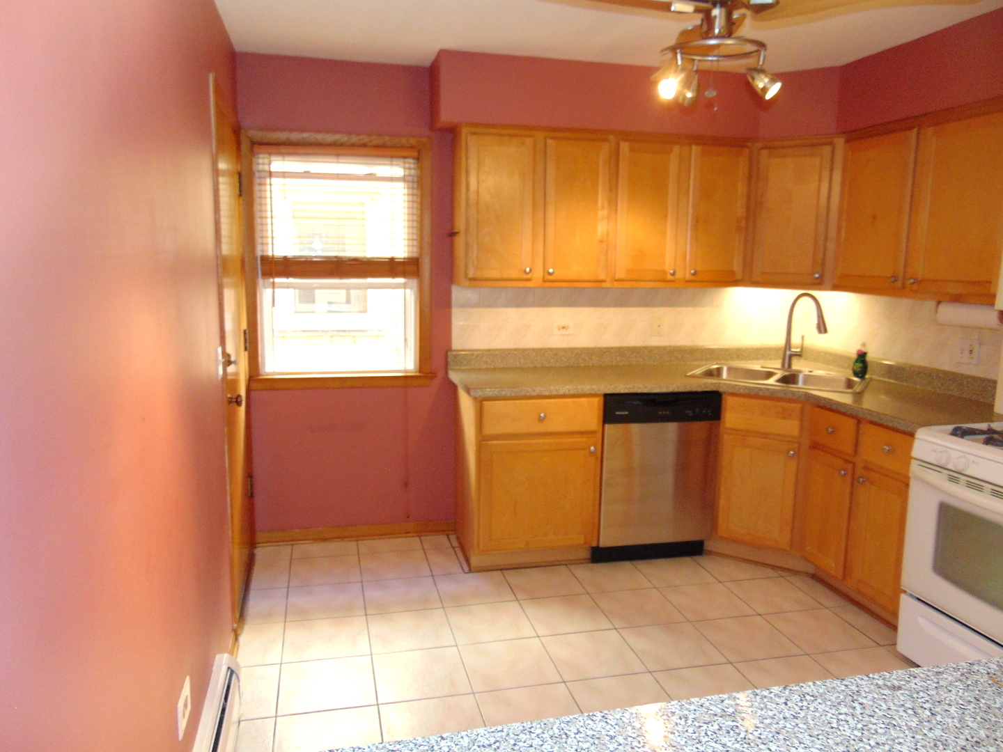 3804 N Harlem Avenue #4, Chicago, IL 60634