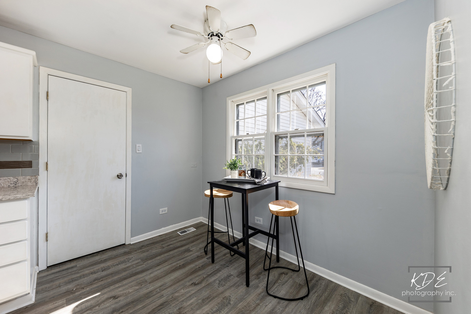 1748 Prentiss Drive, Downers Grove, IL 60516