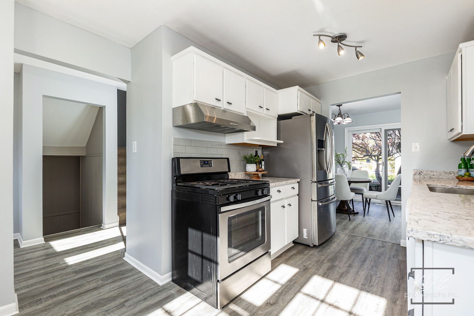 1748 Prentiss Drive, Downers Grove, IL 60516