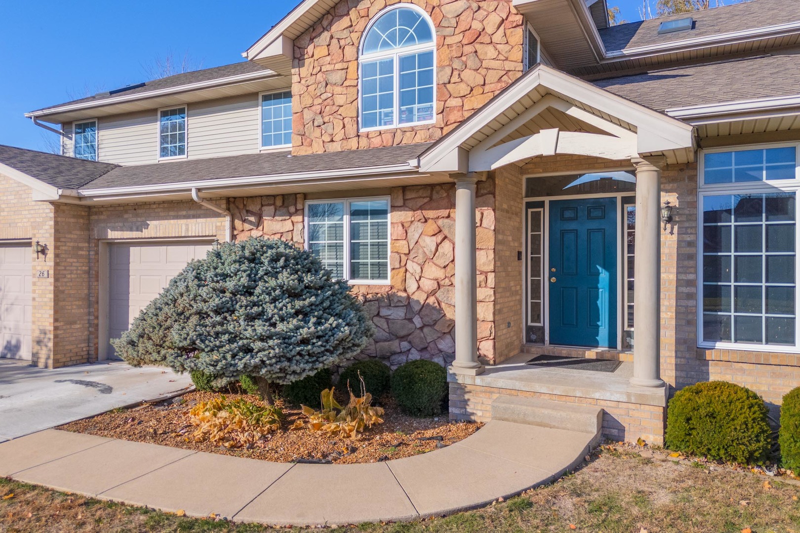 26 Brunton Court, Bloomington, IL 61704