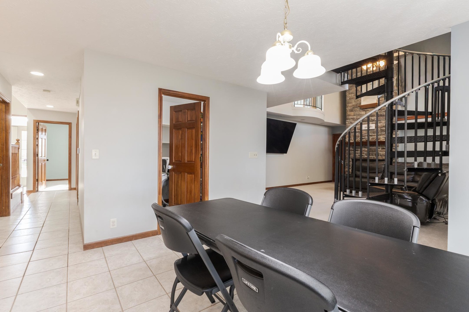 26 Brunton Court, Bloomington, IL 61704