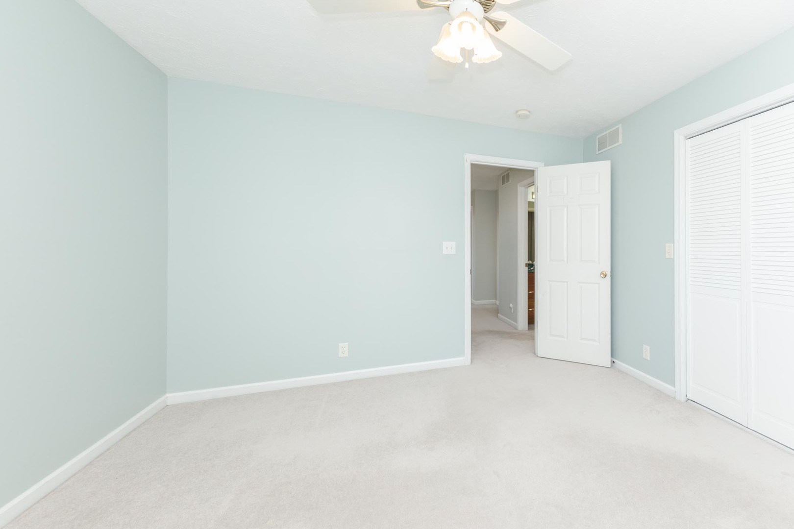 26 Brunton Court, Bloomington, IL 61704