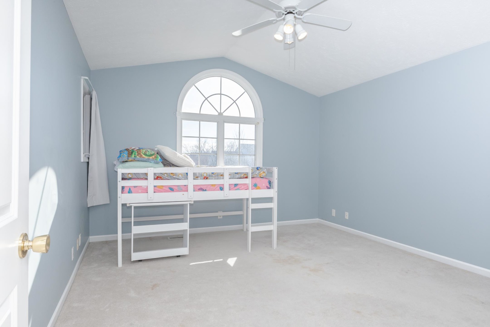 26 Brunton Court, Bloomington, IL 61704