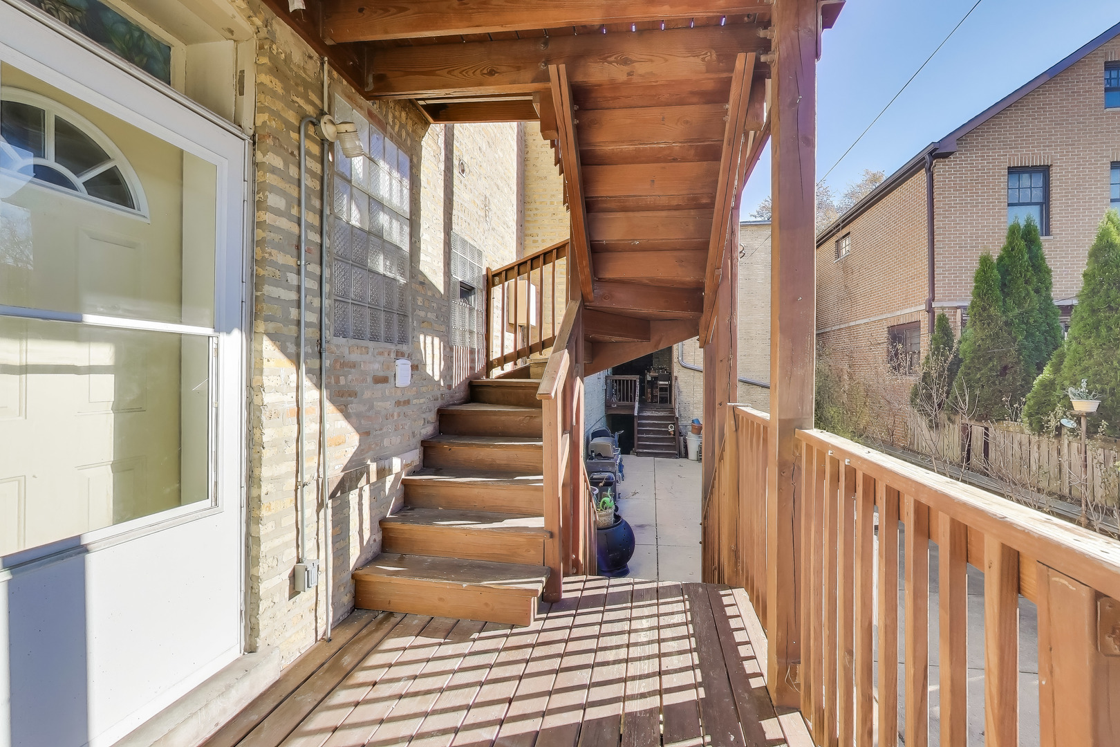 4411 W Wilson Avenue #1, Chicago, IL 60630