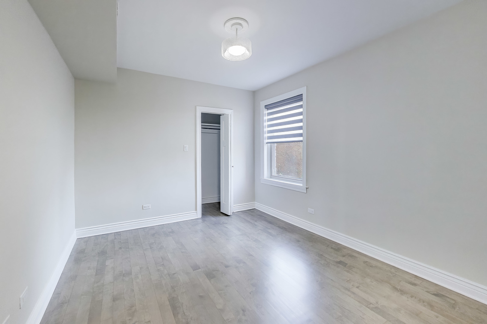 4411 W Wilson Avenue #1, Chicago, IL 60630