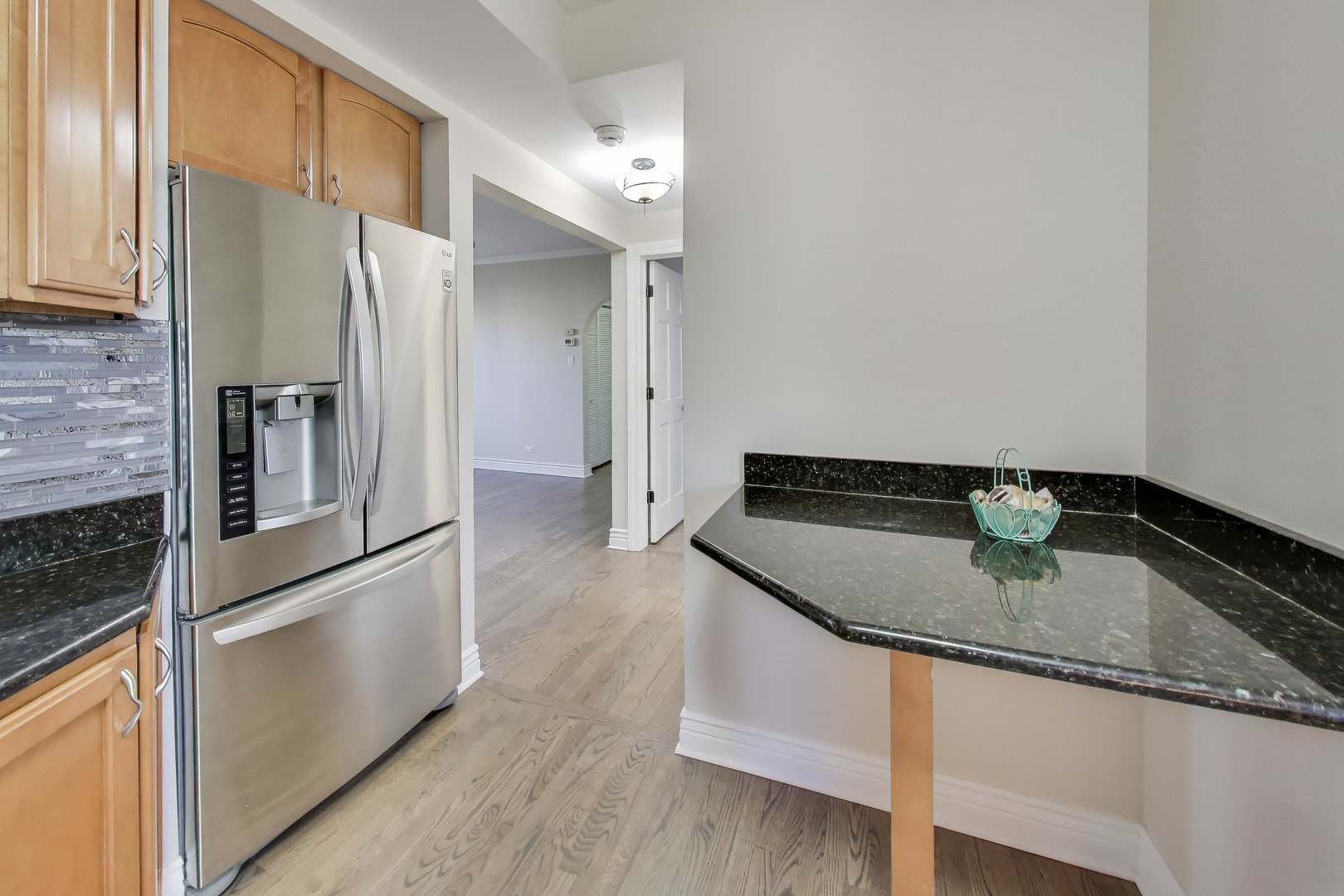 4411 W Wilson Avenue #1, Chicago, IL 60630