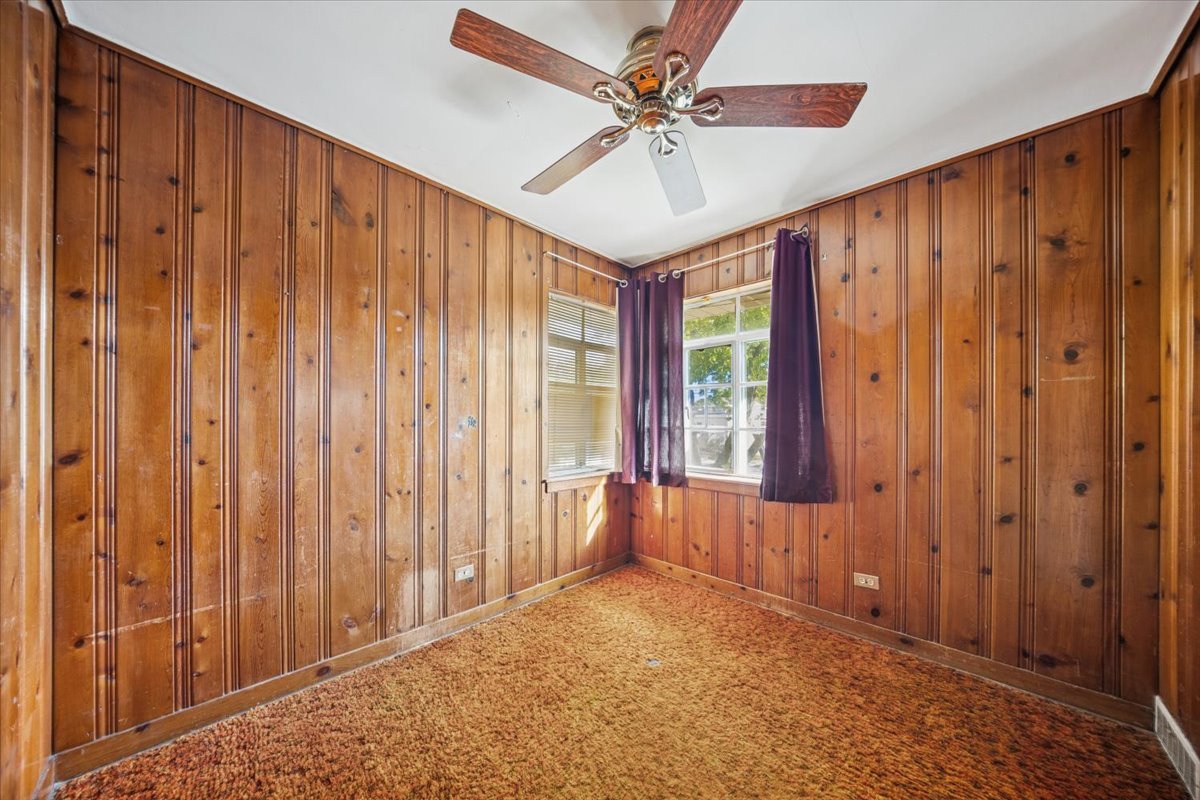 3047 N 79th Avenue, Elmwood Park, IL 60707