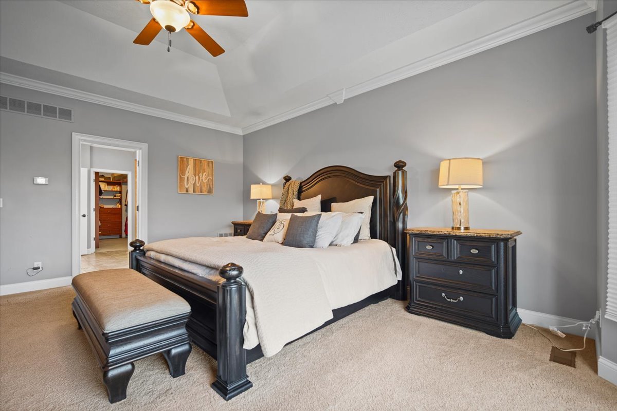 3308 Carrington Lane, Bloomington, IL 61705