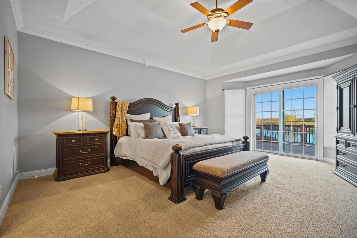 3308 Carrington Lane, Bloomington, IL 61705