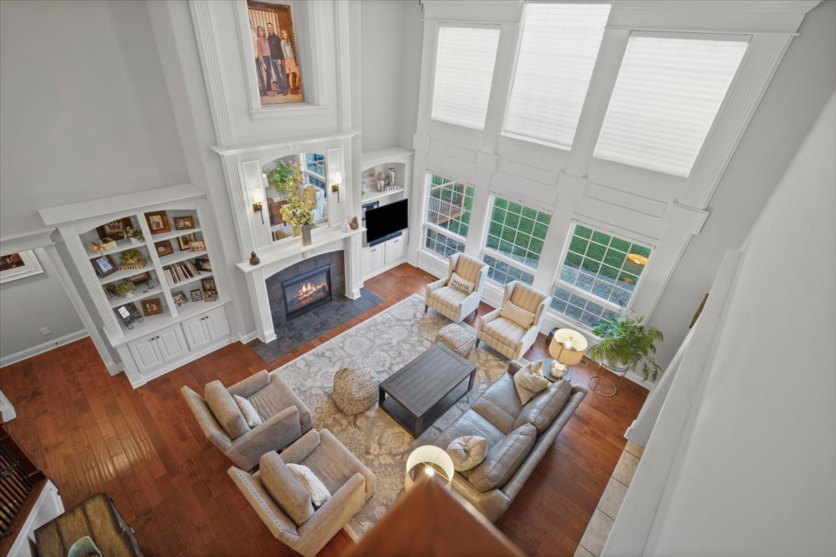 3308 Carrington Lane, Bloomington, IL 61705