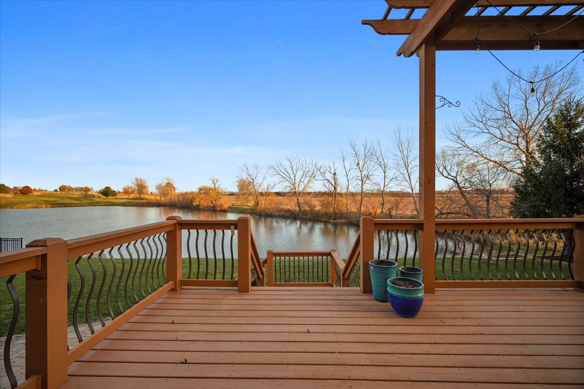 3308 Carrington Lane, Bloomington, IL 61705