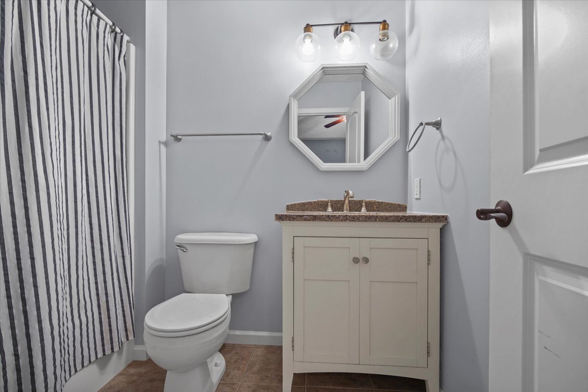 3308 Carrington Lane, Bloomington, IL 61705