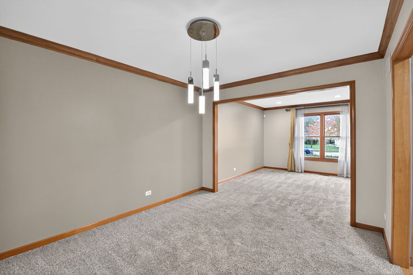 1163 Shoreline Drive, Aurora, IL 60504