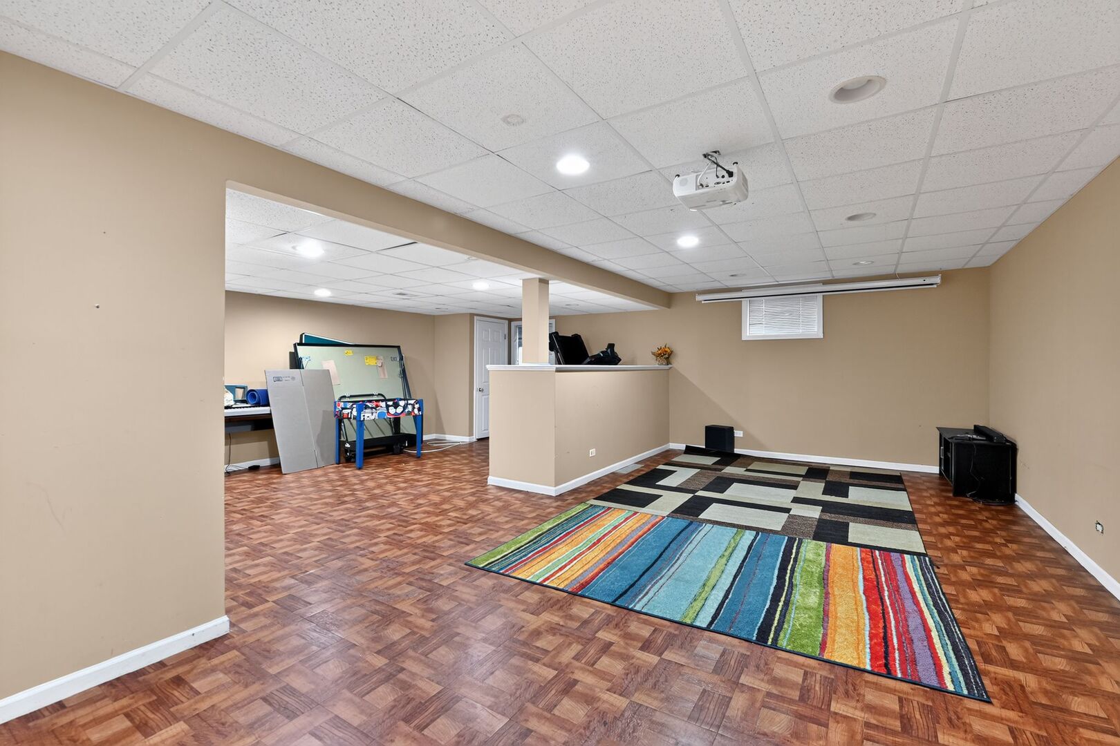 1163 Shoreline Drive, Aurora, IL 60504