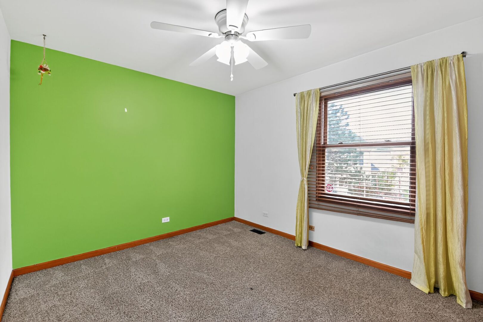 1163 Shoreline Drive, Aurora, IL 60504