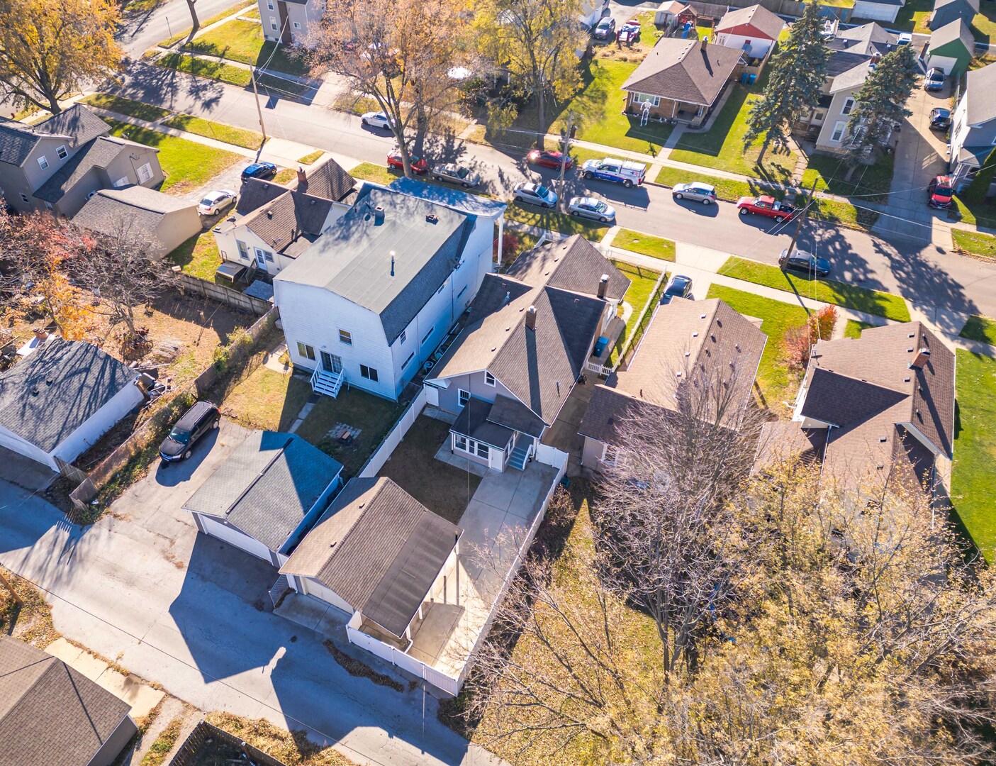 446 Seminary Avenue, Aurora, IL 60505