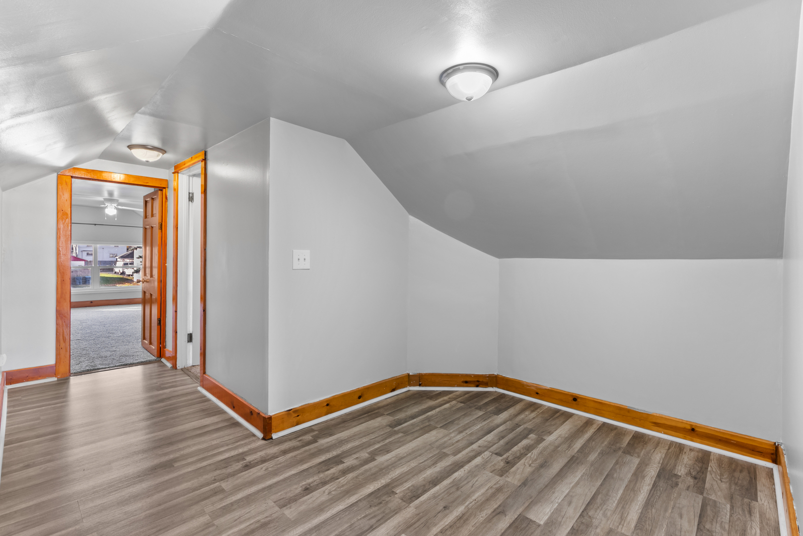 446 Seminary Avenue, Aurora, IL 60505