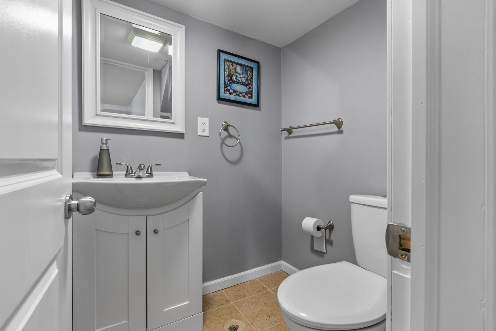 446 Seminary Avenue, Aurora, IL 60505