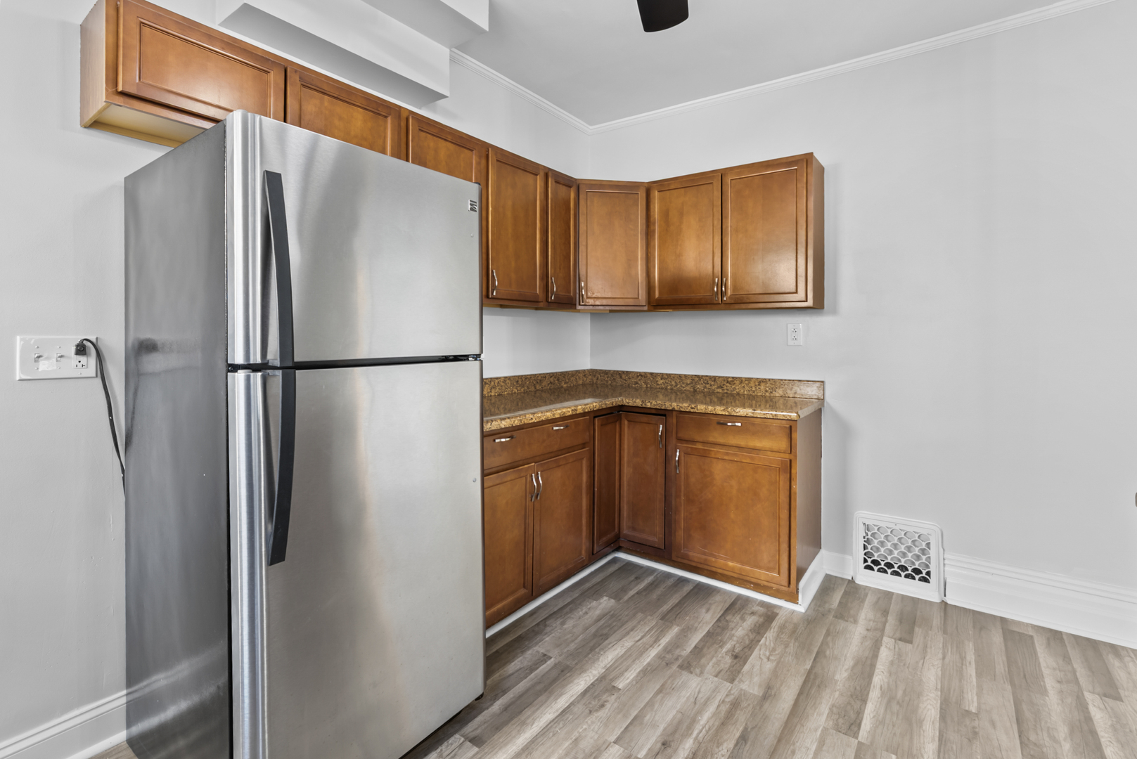 446 Seminary Avenue, Aurora, IL 60505