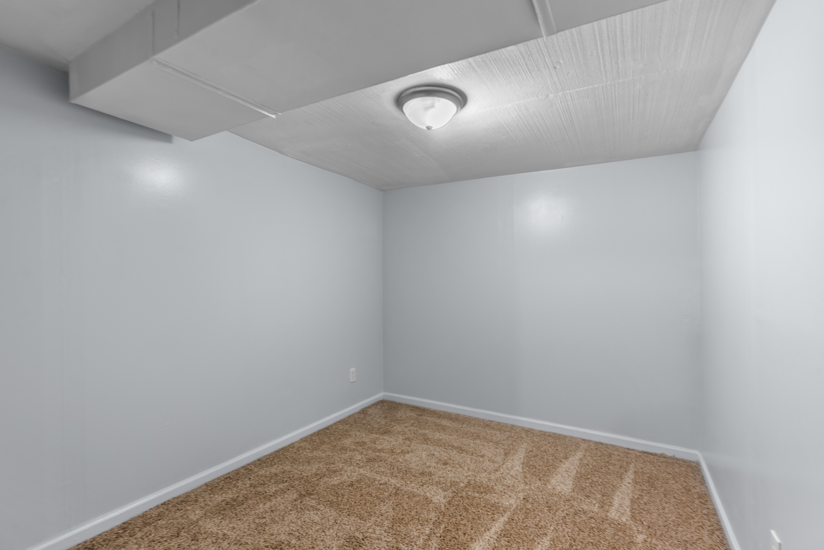 446 Seminary Avenue, Aurora, IL 60505