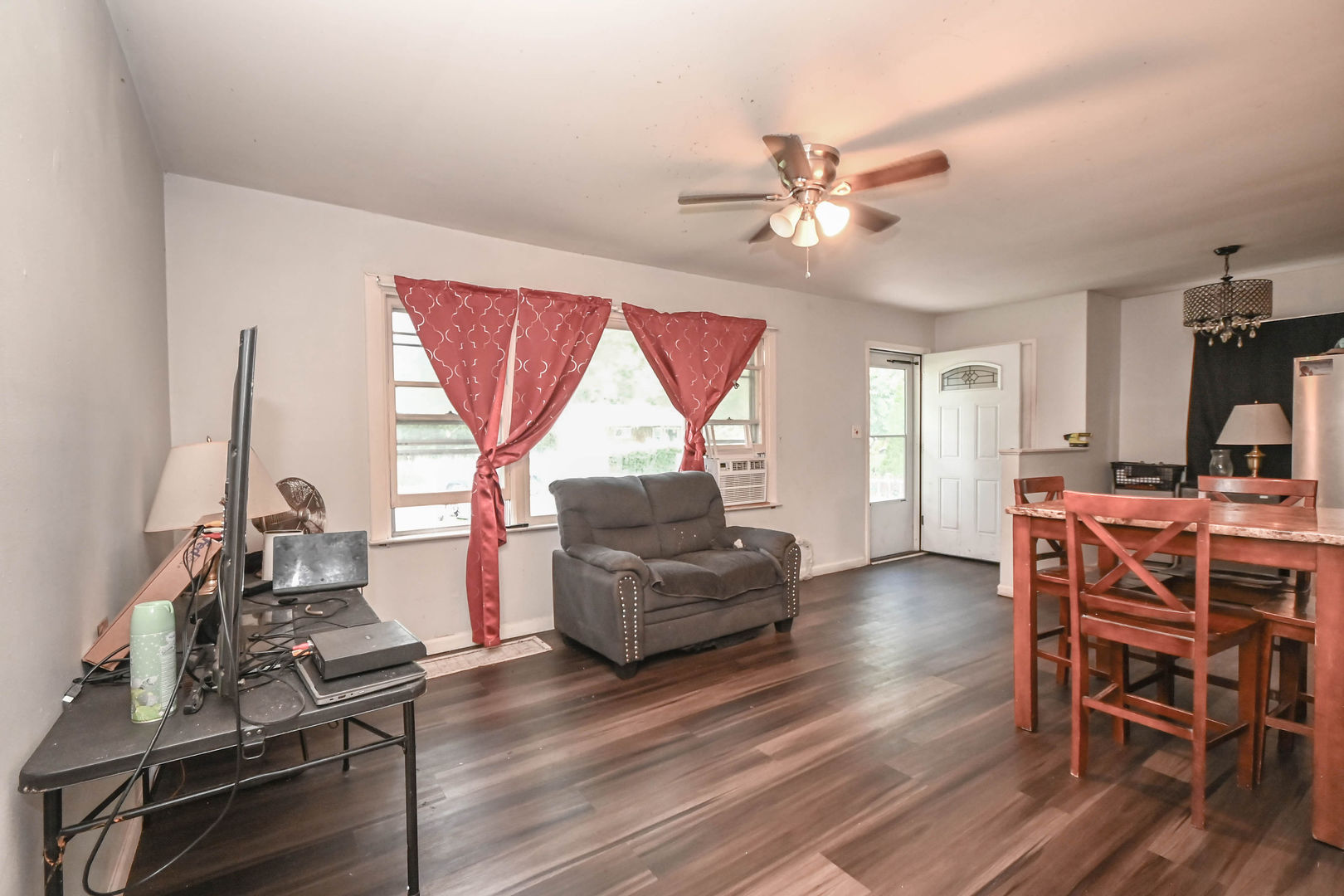 1636 Rice Street, Waukegan, IL 60087