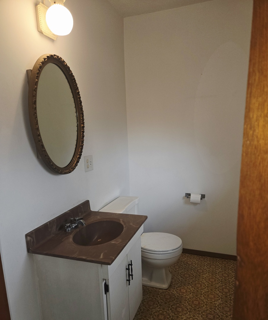 119 N 5620w Road, Kankakee, IL 60901