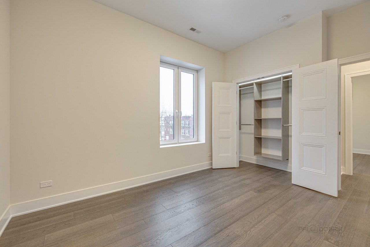 1204 N Spaulding Avenue #1N, Chicago, IL 60651