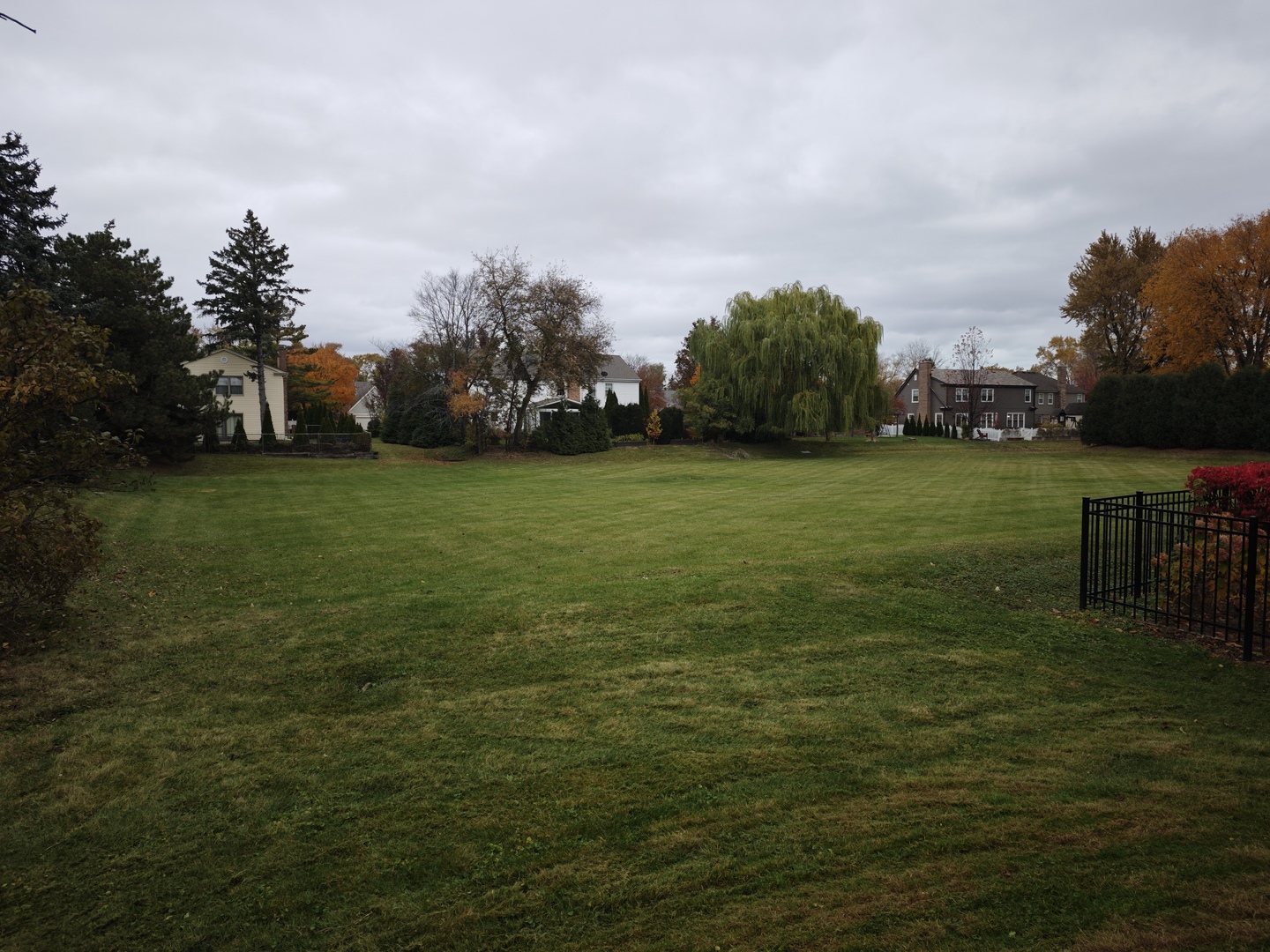 3820 Kiess Drive, Glenview, IL 60025