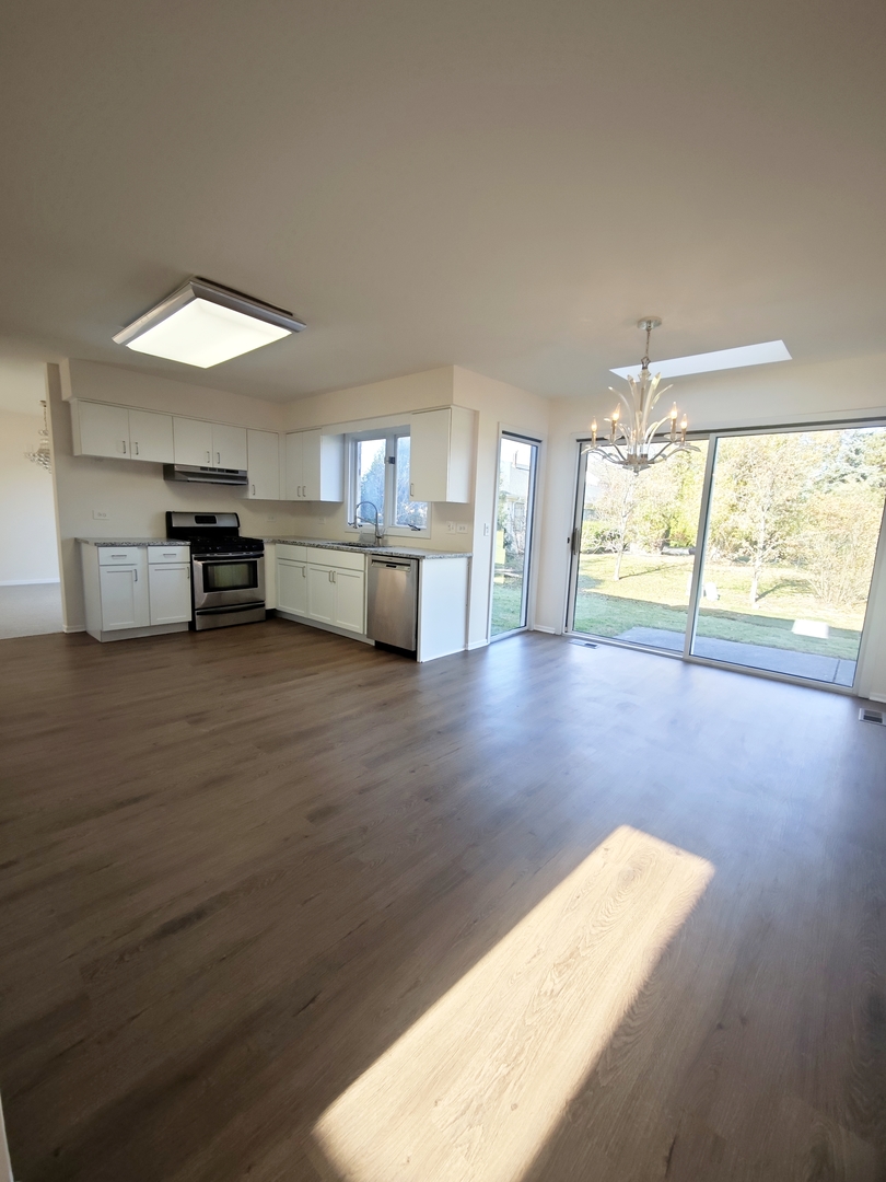 3820 Kiess Drive, Glenview, IL 60025